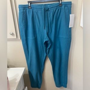 Athleta Farallon teal jogger size XLarge. NWT